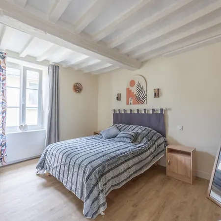 Les Colibris Little House In The City-center Casa de Férias *