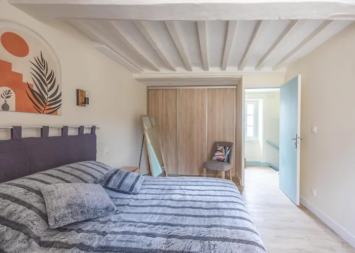 Holiday home Les Colibris Little House In The City-center