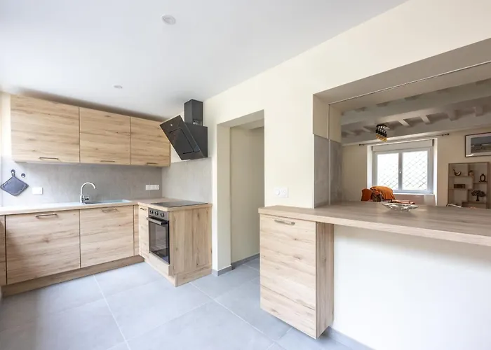 Holiday home Les Colibris Little House In The City-center Arromanches-les-Bains